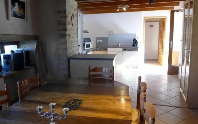 Gite Val-de-Meuse-Récourt, 5 pièces, 8 personnes - FR-1-611-51