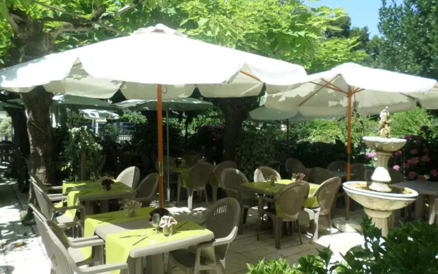 Appart'hôtel les Tilleuls