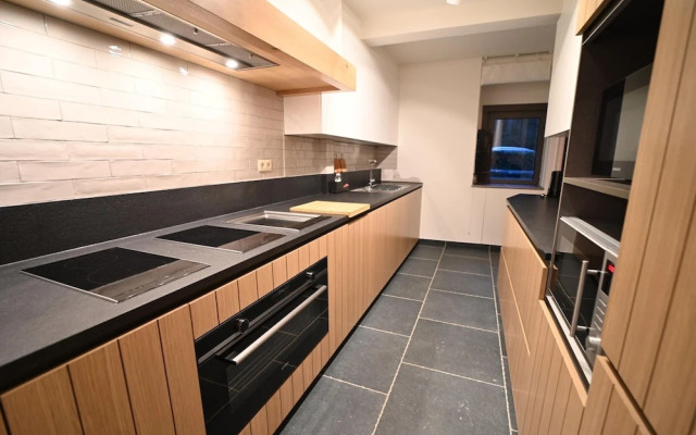 Lovely Holiday Home in Marche-en-Famenne with Hot Tub