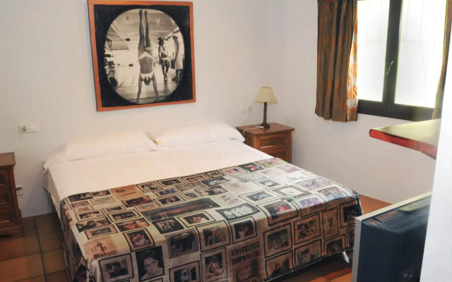 Pikes Ibiza - Adults Only