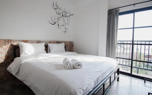 V1 Room Hotel
