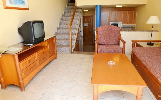 Apartamentos Punta Marina by LIVVO