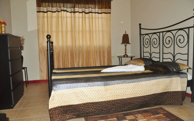 Mom's Village Resort