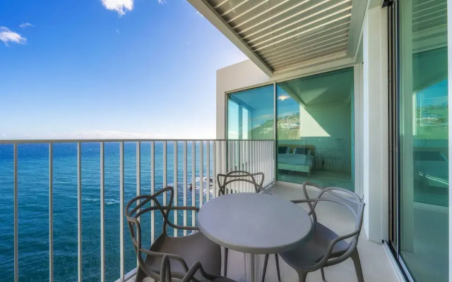 Barreirinha Front-Line Sea View II