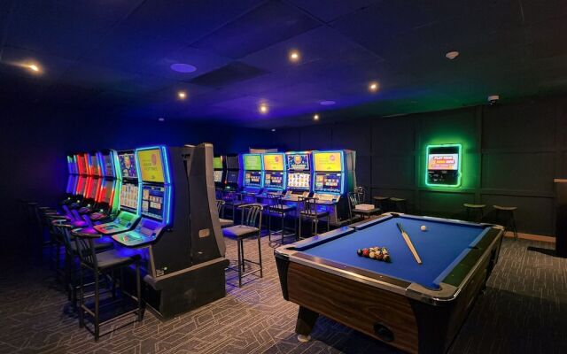 The Hotel at Falcon lake