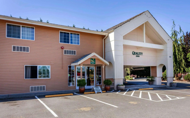 Quality Inn Near Seattle Premium Outlets Arlington