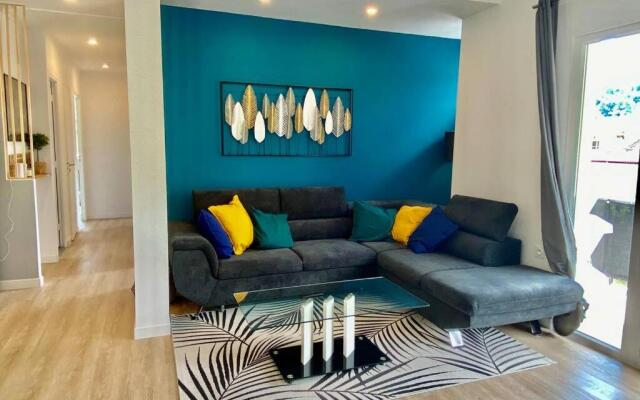 T4 climatisé, avec jardin et parking - au calme