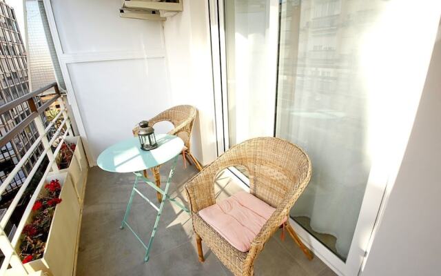 Stunning Rambla Apartment