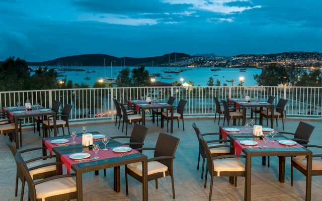 Sunshine Hotel
