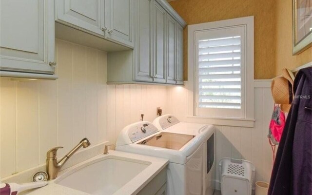 Dockside Darling 3 Bedroom Home