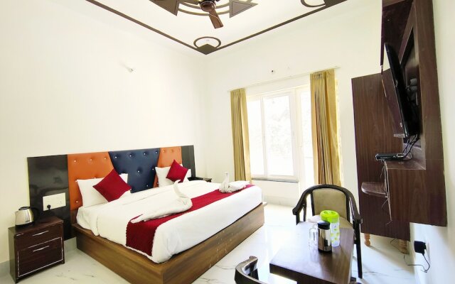 Hotel Hill River View Resort