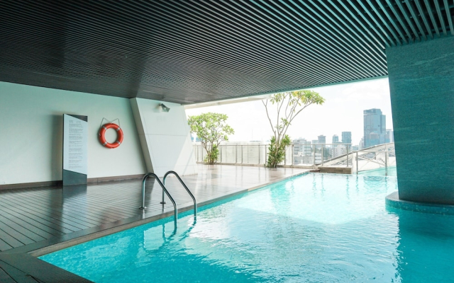 Best Choice 2BR Apartment at Menteng Park with Bathtub