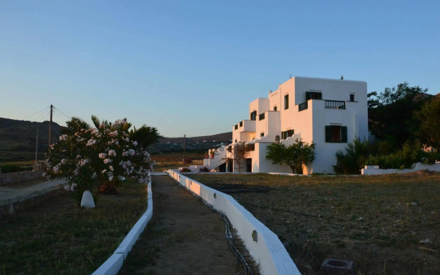 Vavoulas Village