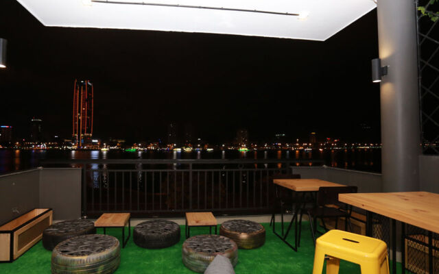 Barneys Danang Backpackers House