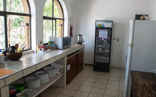 Tamarindo Hostel Resort