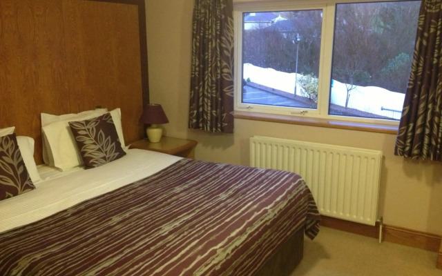 Royal Court Hotel