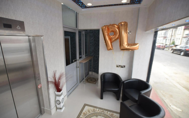 PremierLux Serviced Apartments