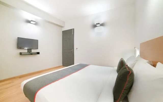 Oyo Townhouse 38136 Shivalik Mercantile Co-Operative Bank
