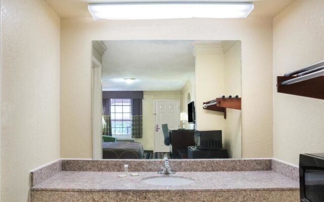 Super 8 Houston West Katy