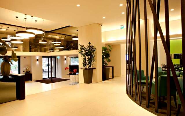 Manin Hotel