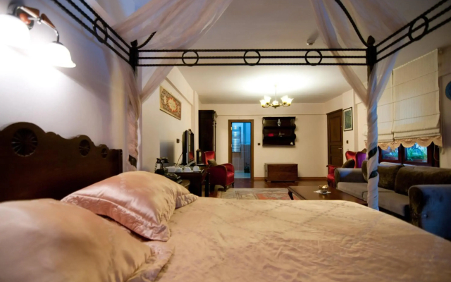 Villa Sphendone Suites