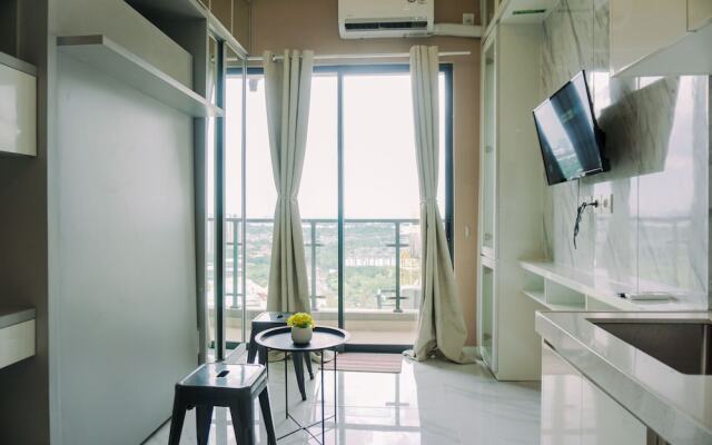 Best Deal And Strategic Studio Sky House Bsd Apartment