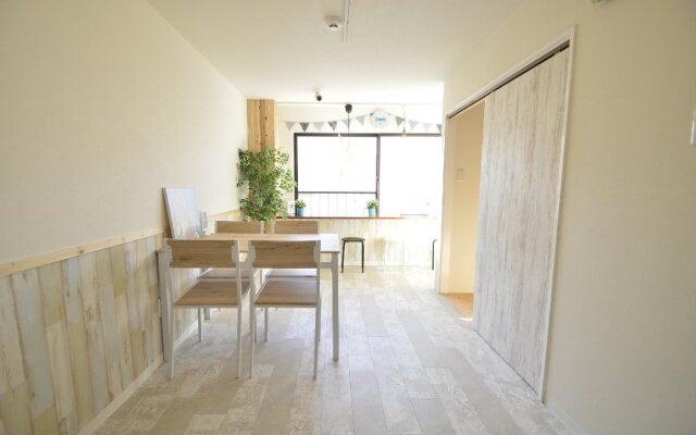 R Guest House Namba