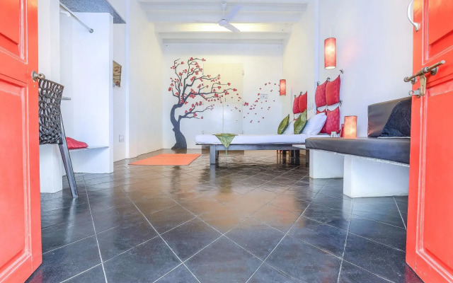 Itsy Hotels Red Lotus Heritage, Promenade Beach