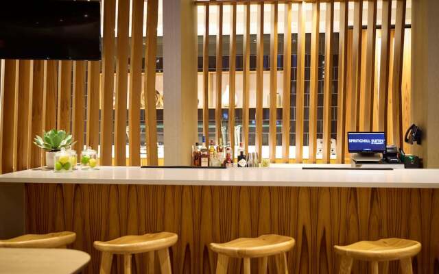 SpringHill Suites Medford Airport