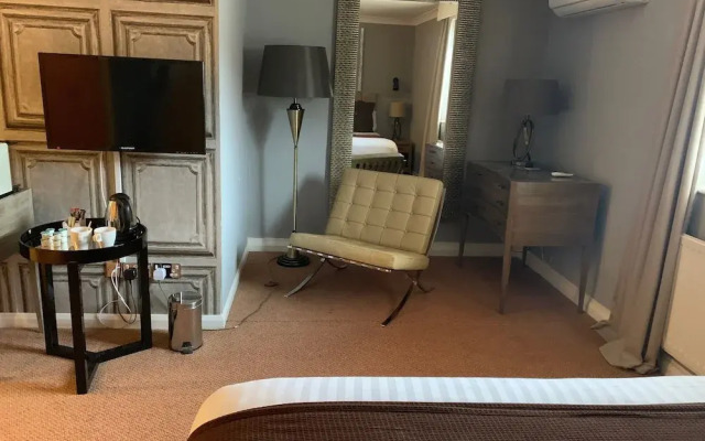 Mercure Birmingham North Barons Court Hotel