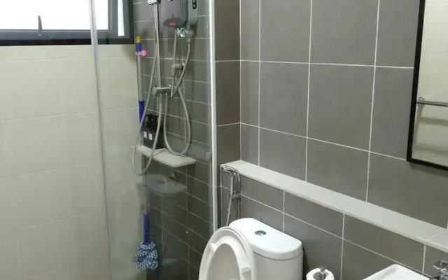 Summer Studio 2 - One South