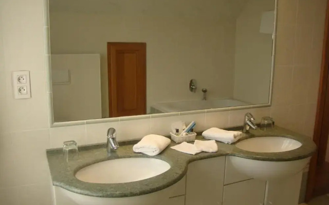 Hôtel Vertige des Saveurs Brasserie N4