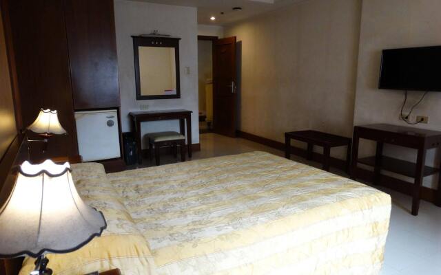 Cherry Blossoms Hotel