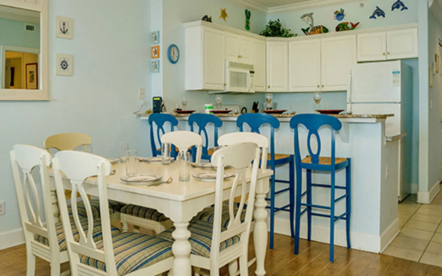 Twin Palms 1402 287431 by RedAwning