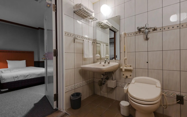 HOTEL AZAT Naha