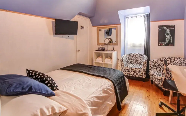 Chateau Murdock Gite et Esthétique 1950