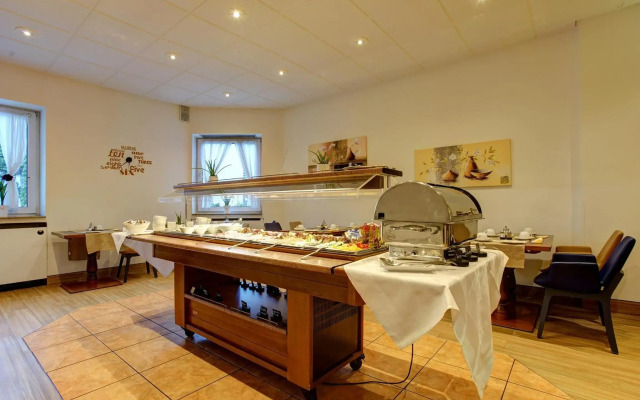 Sure Hotel by Best Western Ambassador Duesseldorf