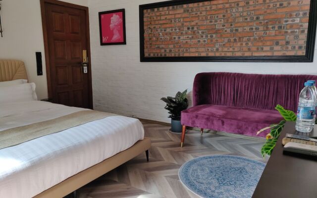 CASA Chengdu Boutique Hotel & Spa