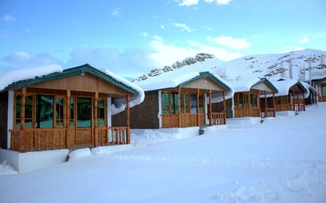 Rangyul Resort