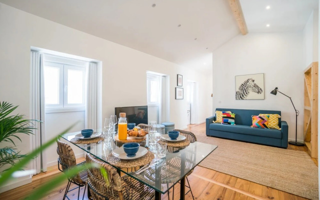 Chiado & Design Apartment
