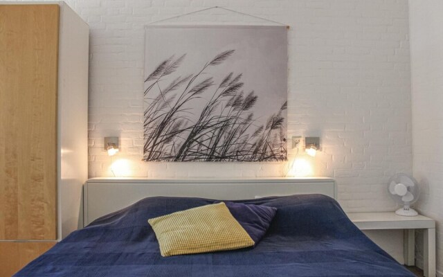 Stunning Home in Bruinisse With 2 Bedrooms and Wifi