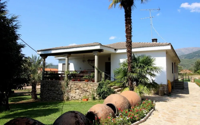 Casa Rural Las Hazas