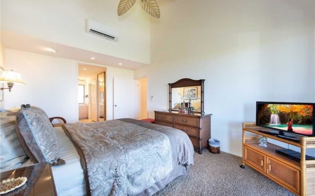 Wailea Ekahi 17E - One Bedroom Condo with Ocean View