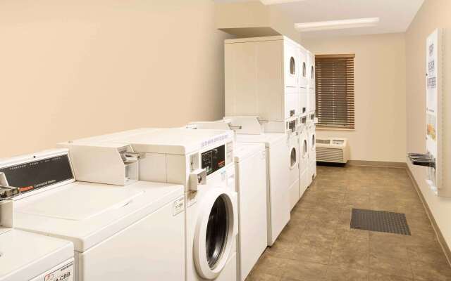 WoodSpring Suites Greenville Central I-85