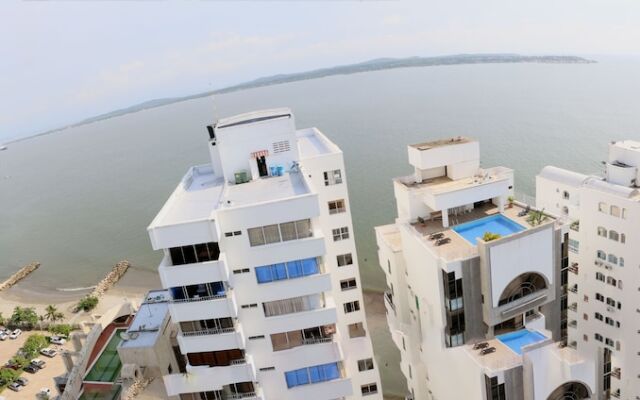 Apartment in Front of the Sea 1922B