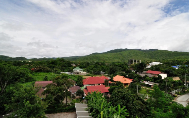 zZz Crest Chiang Mai