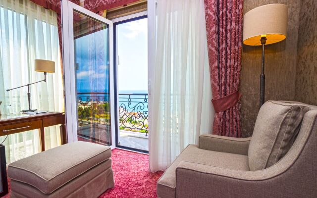 Mell Hotel