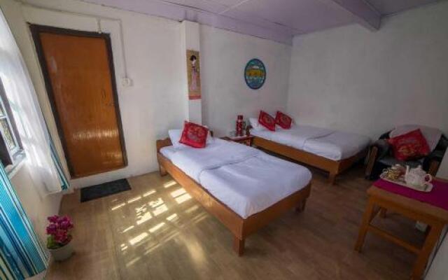 OurGuest Lachung Homestay