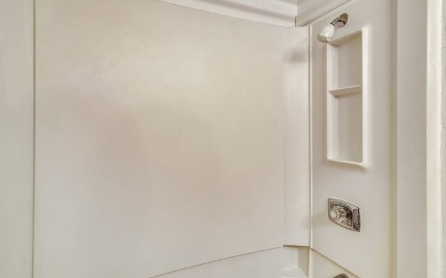 Victorian 3112 - 1 Br Condo