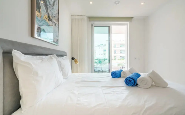 Lagos Marina View 4 With Pool by Homing